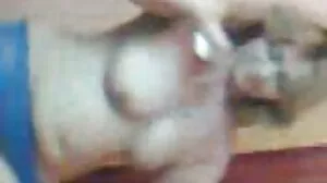 Η υπέροχη Bibi Jones γαμάει σαν κουνέλι