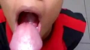 Wank, Footjob & Bang με τον Masseuse Bellucci!