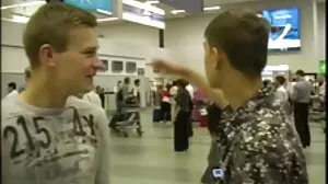 Floozy χωματερές φίλος επιλέγει τέρας κόκορας
