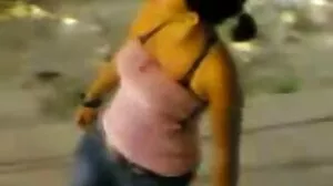 BLACKEDRAW Ο τεράστιος Dong εκτοξεύει την Blondie στους Smithereens