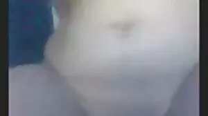 Ο καπετάνιος StepDad διατάζει όλα τα χέρια στον Ντικ κατά τη διάρκεια της άσκησης
